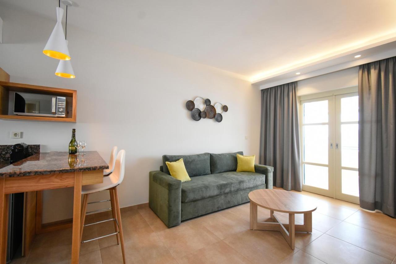 Elena Village Hotel & Suites Myrties Esterno foto