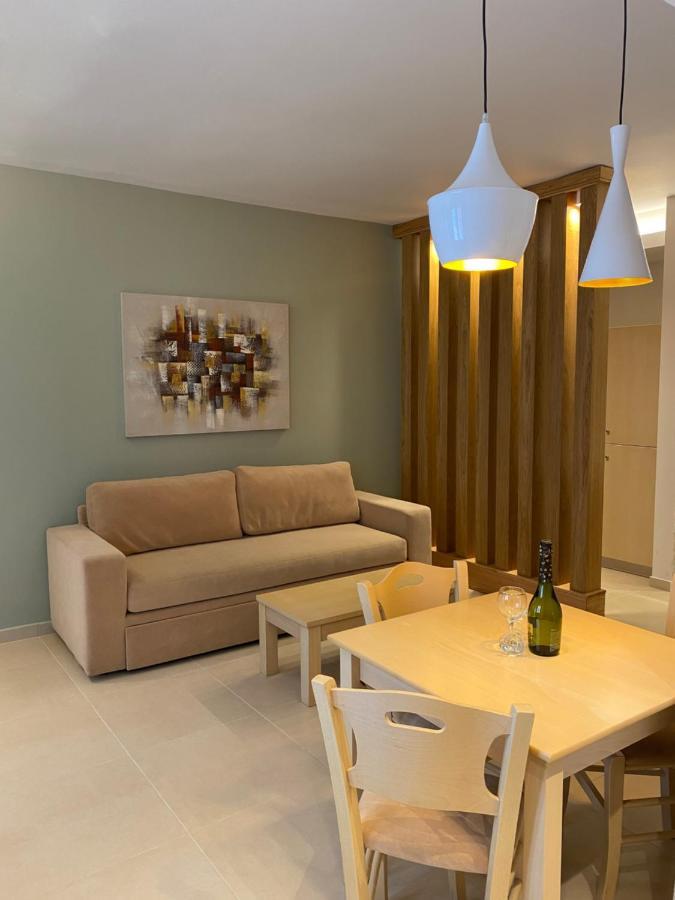 Elena Village Hotel & Suites Myrties Esterno foto