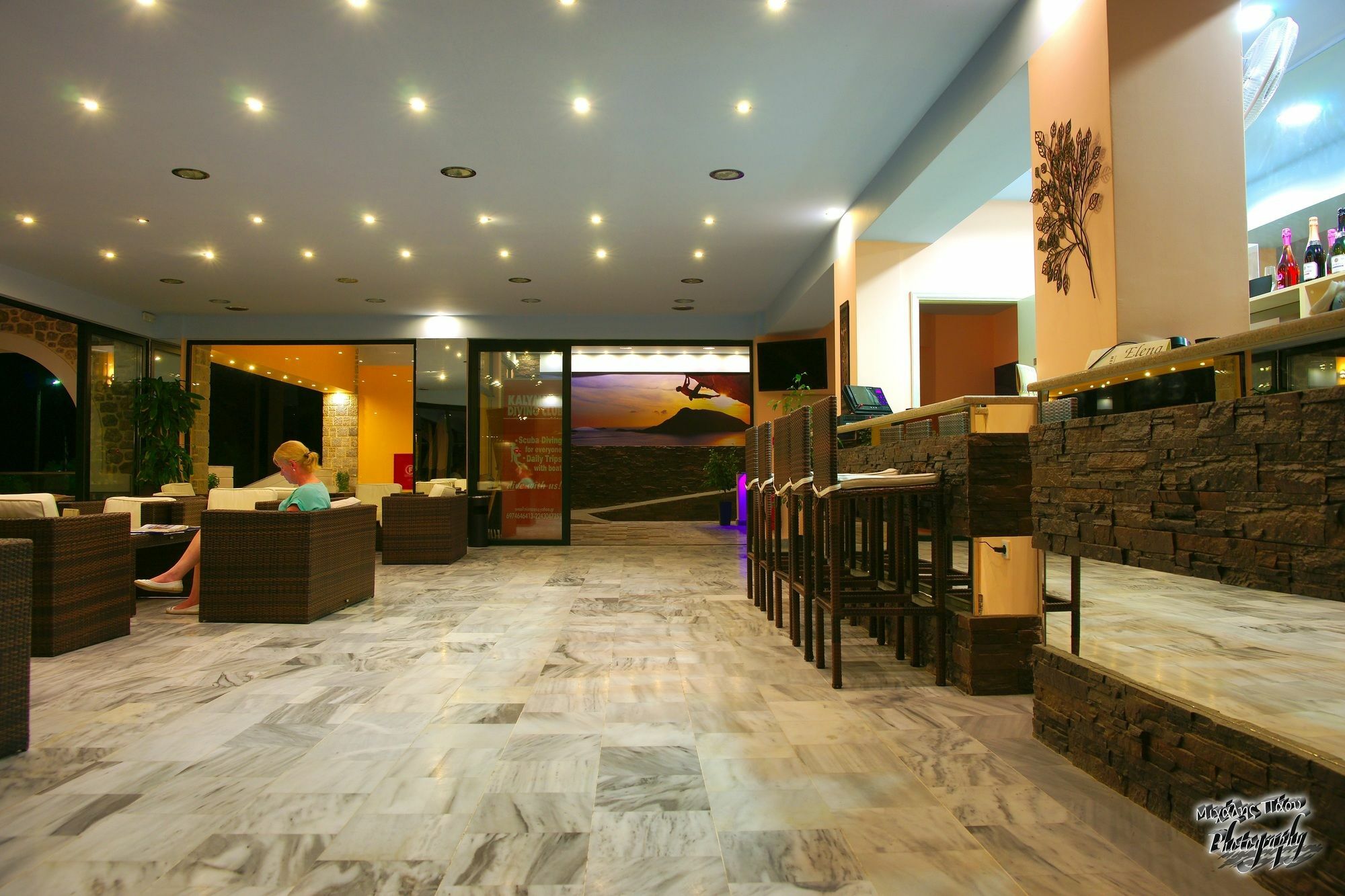 Elena Village Hotel & Suites Myrties Esterno foto