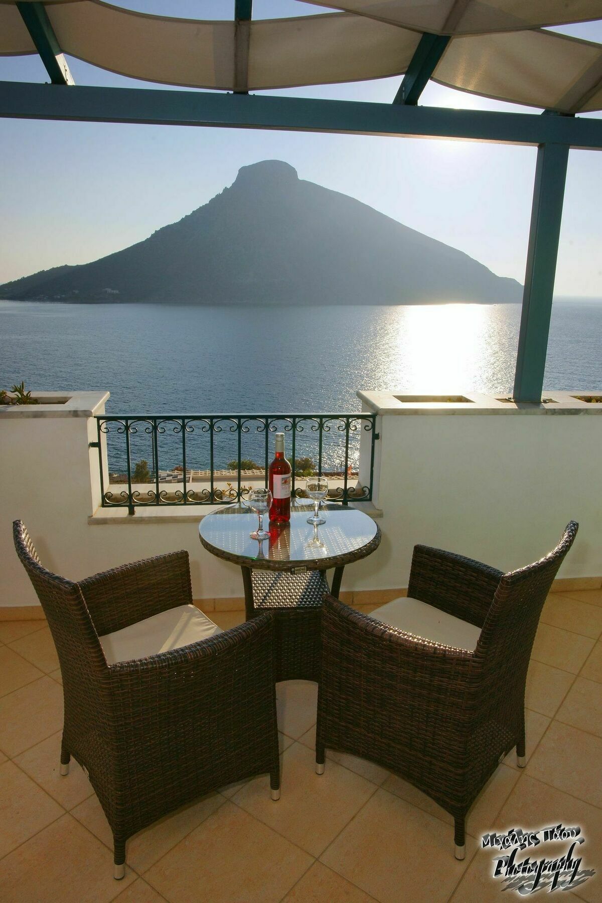 Elena Village Hotel & Suites Myrties Esterno foto