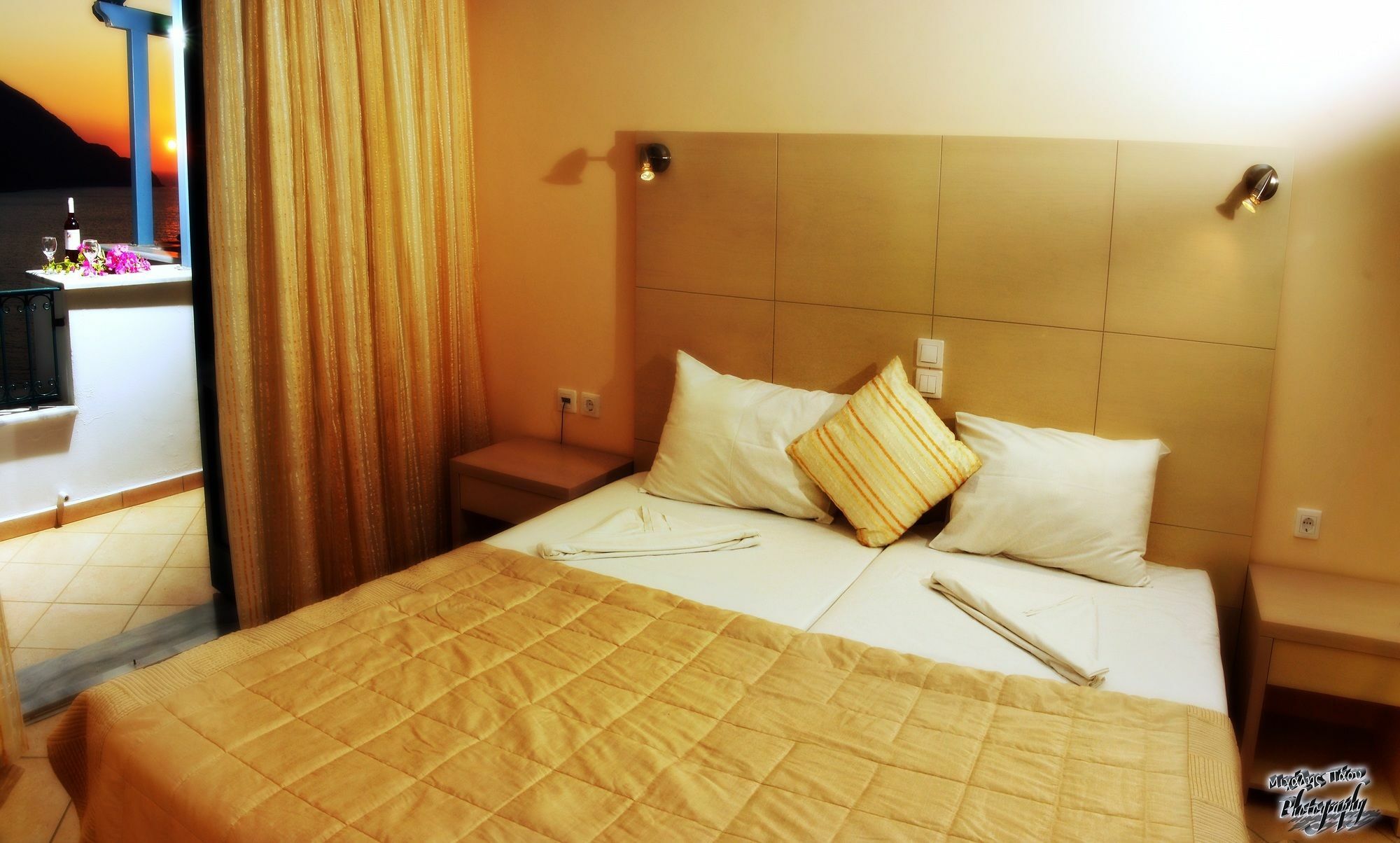 Elena Village Hotel & Suites Myrties Esterno foto