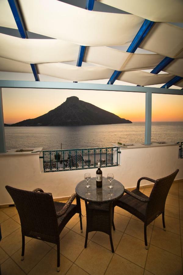 Elena Village Hotel & Suites Myrties Esterno foto